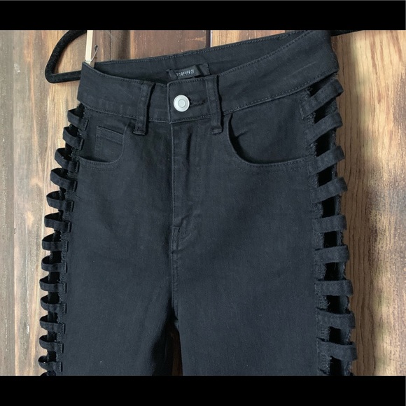 NWT FOREVER 21 cutout side high waist jeans - Picture 2 of 5